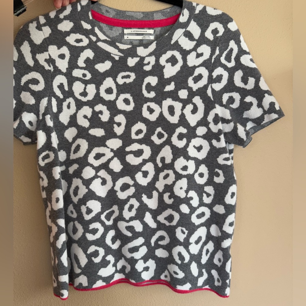 Cheetah Print short sleeved sweater
